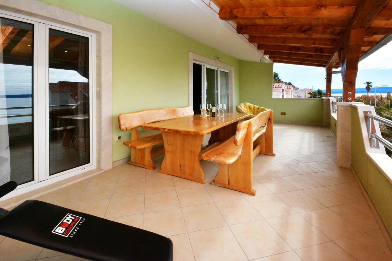 Beach Apartman Petra Подстрана Екстер'єр фото